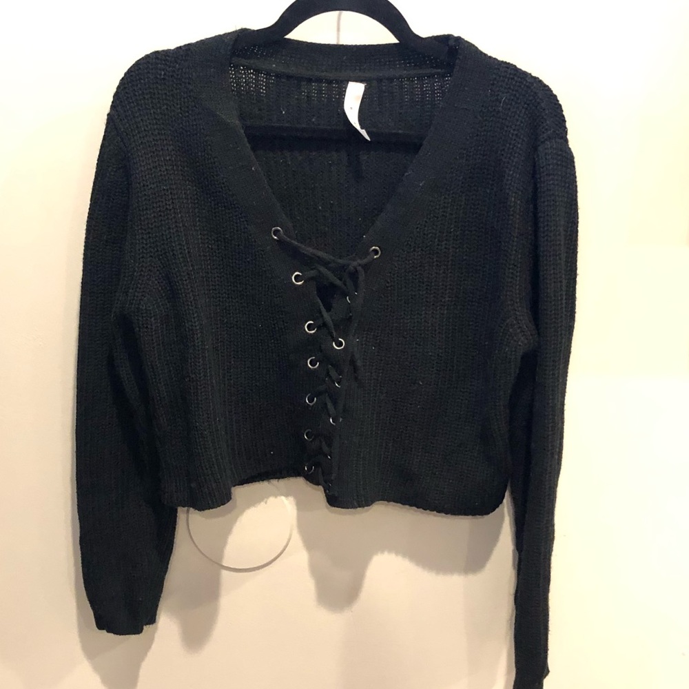Lace up cropped sweater